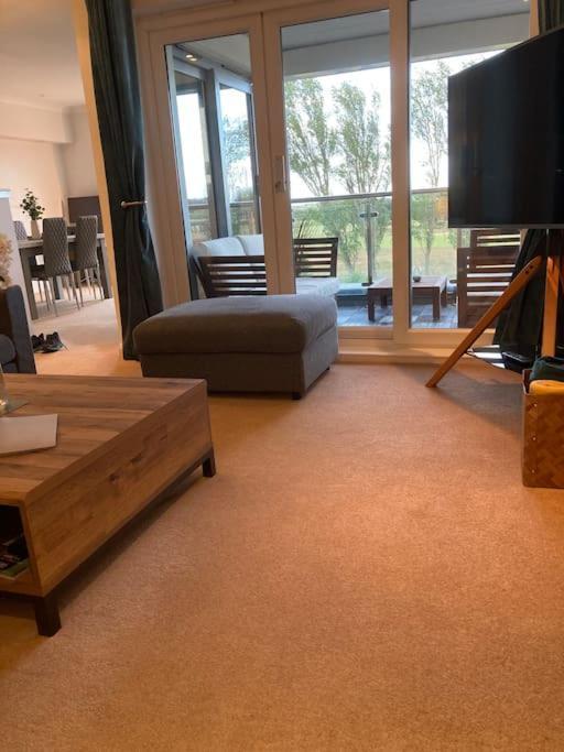 Beautiful 2 Bedroom Flat Overlooking Golf Course Carnoustie Buitenkant foto