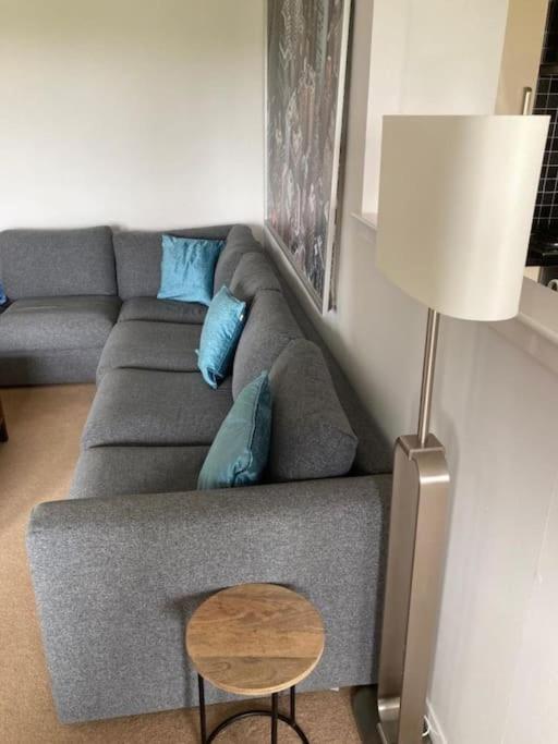 Beautiful 2 Bedroom Flat Overlooking Golf Course Carnoustie Buitenkant foto