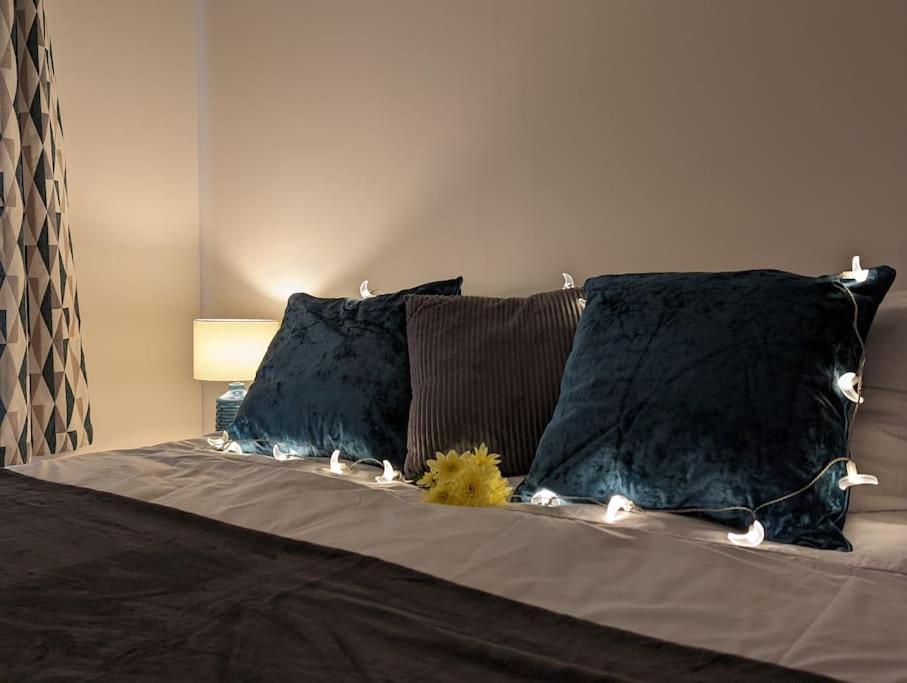 Beautiful 2 Bedroom Flat Overlooking Golf Course Carnoustie Buitenkant foto