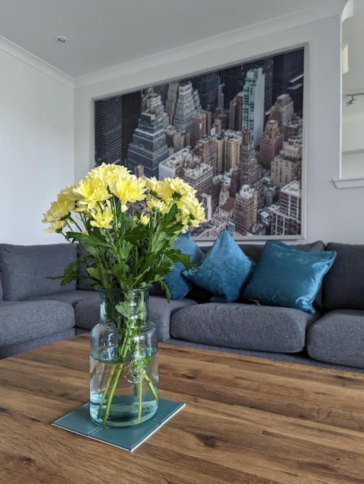 Beautiful 2 Bedroom Flat Overlooking Golf Course Carnoustie Buitenkant foto